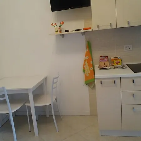 Maison Jolie Pensión Rho